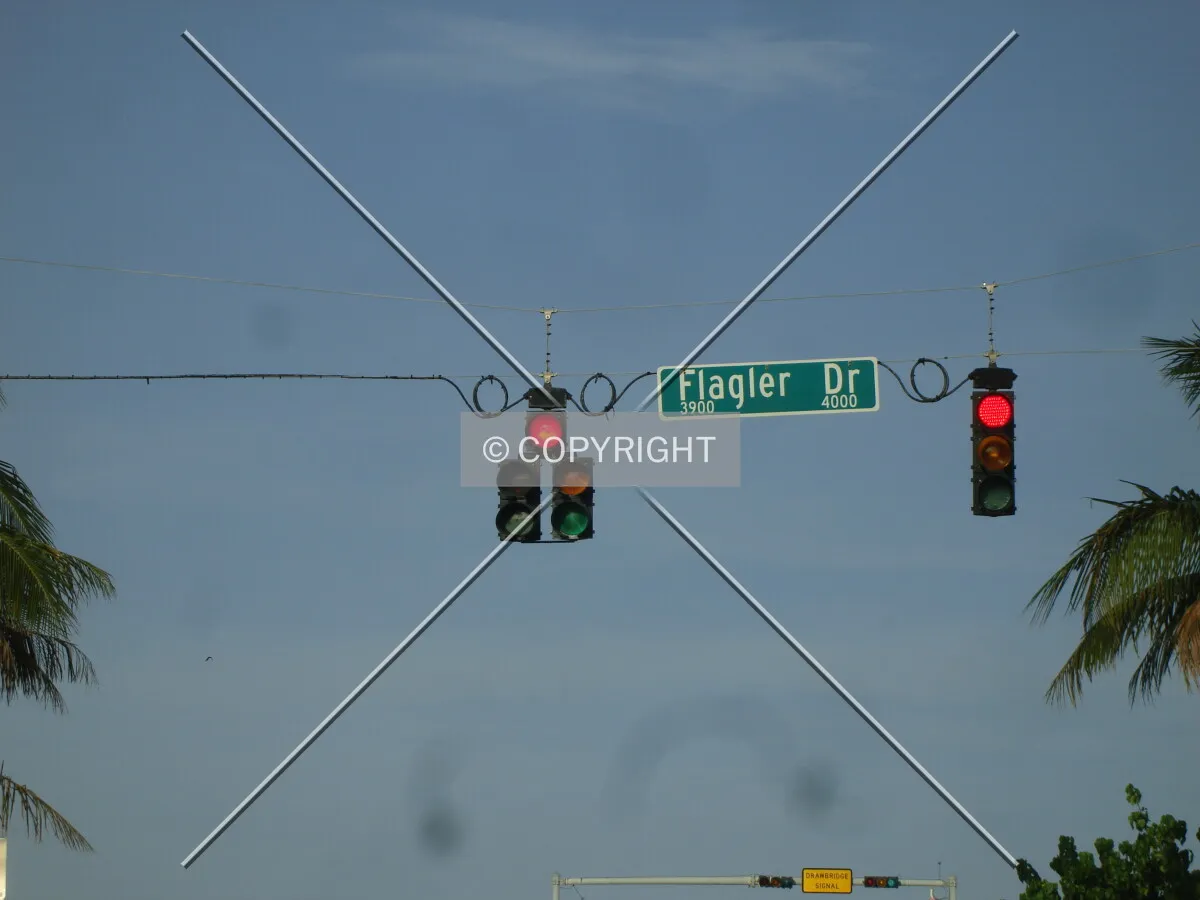Photo 279-680-309