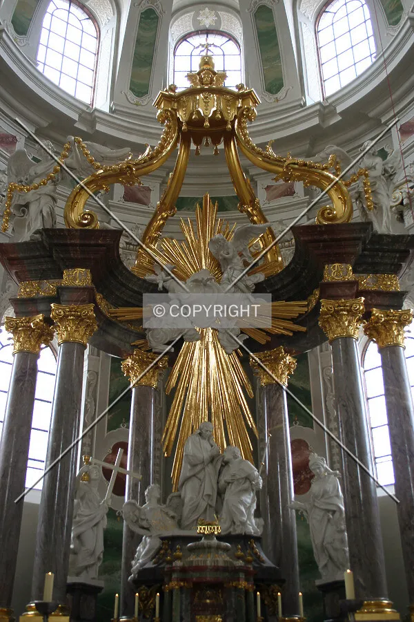 Baldacchino