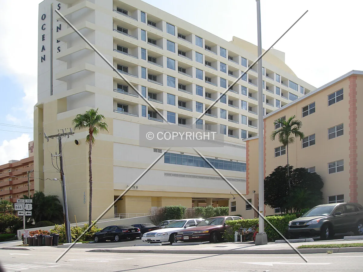 Photo 028-074-782