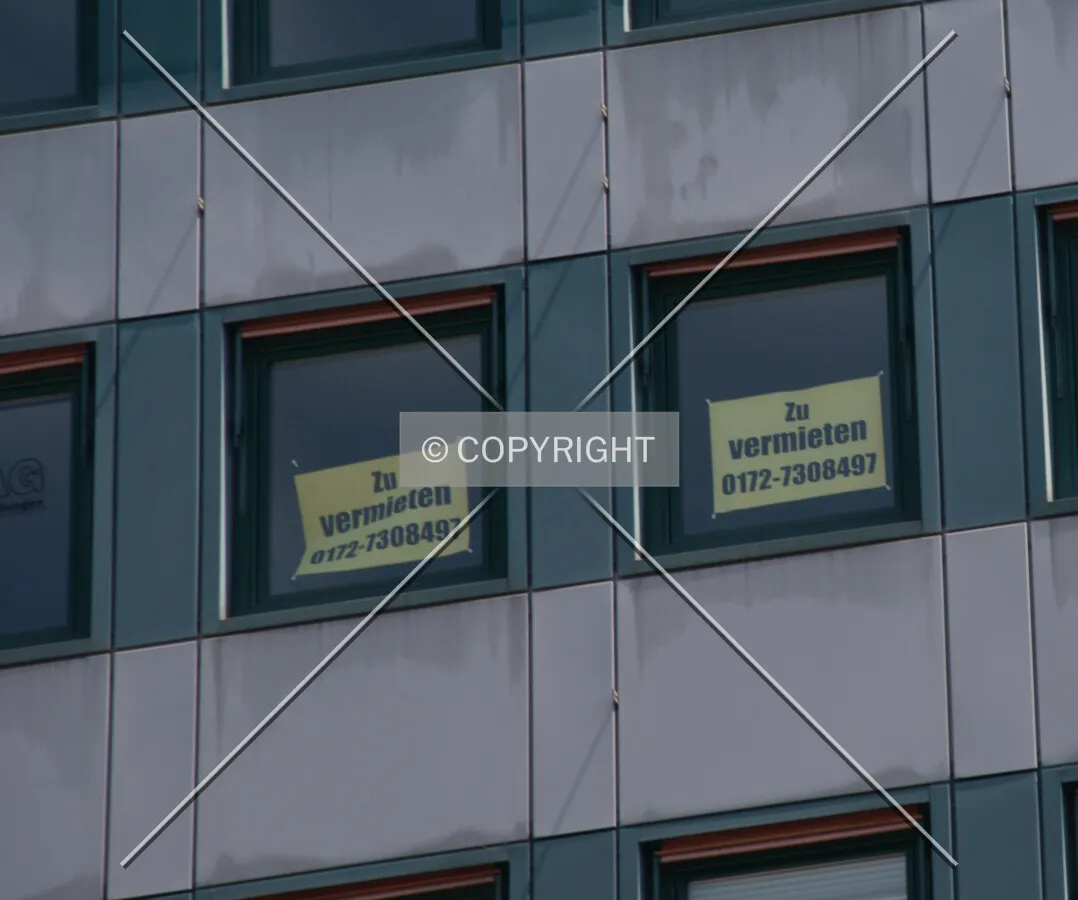 Photo 281-043-358