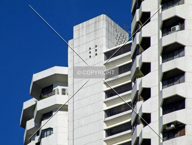 Photo 281-345-494