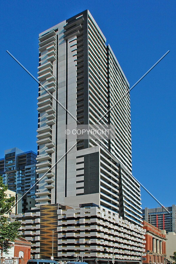 Photo 281-977-970