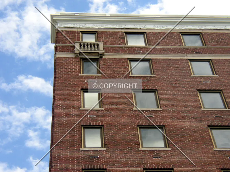 Photo 282-050-842