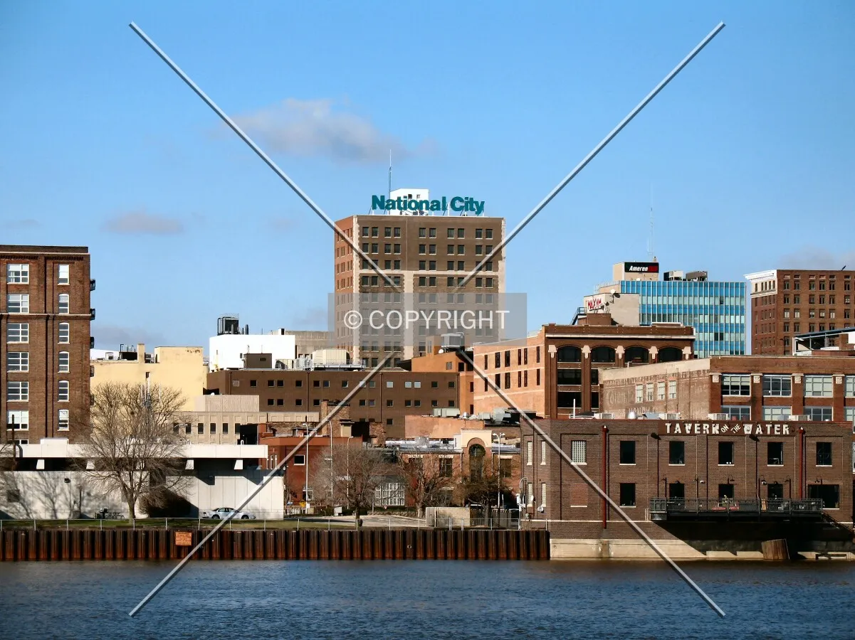 Distant view to the northwest across the Illinois River from East Peoria