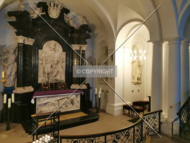 Photo 282-472-644