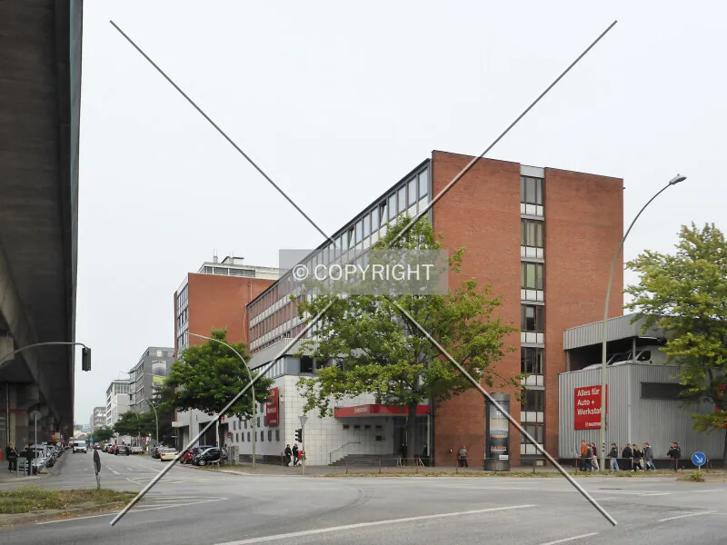Photo 282-666-432