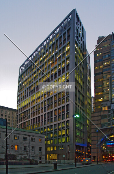Photo 282-843-944
