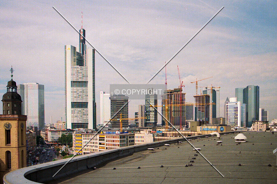 Photo 028-351-748