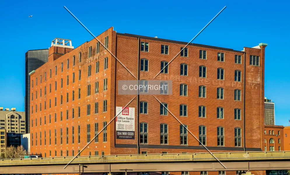 Photo 283-551-731