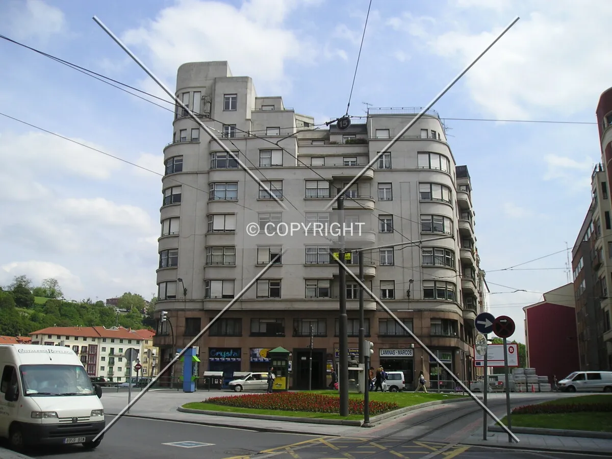 View from Venezuela Plaza with tram wires in the foreground