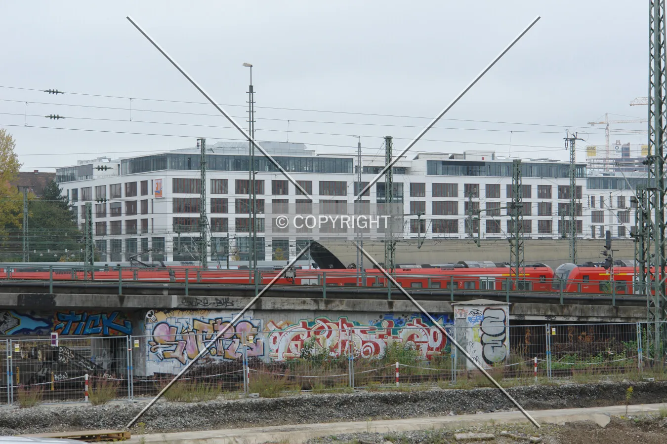 Photo 028-394-801