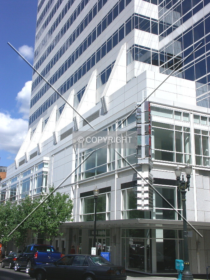 Sixth Avenue side