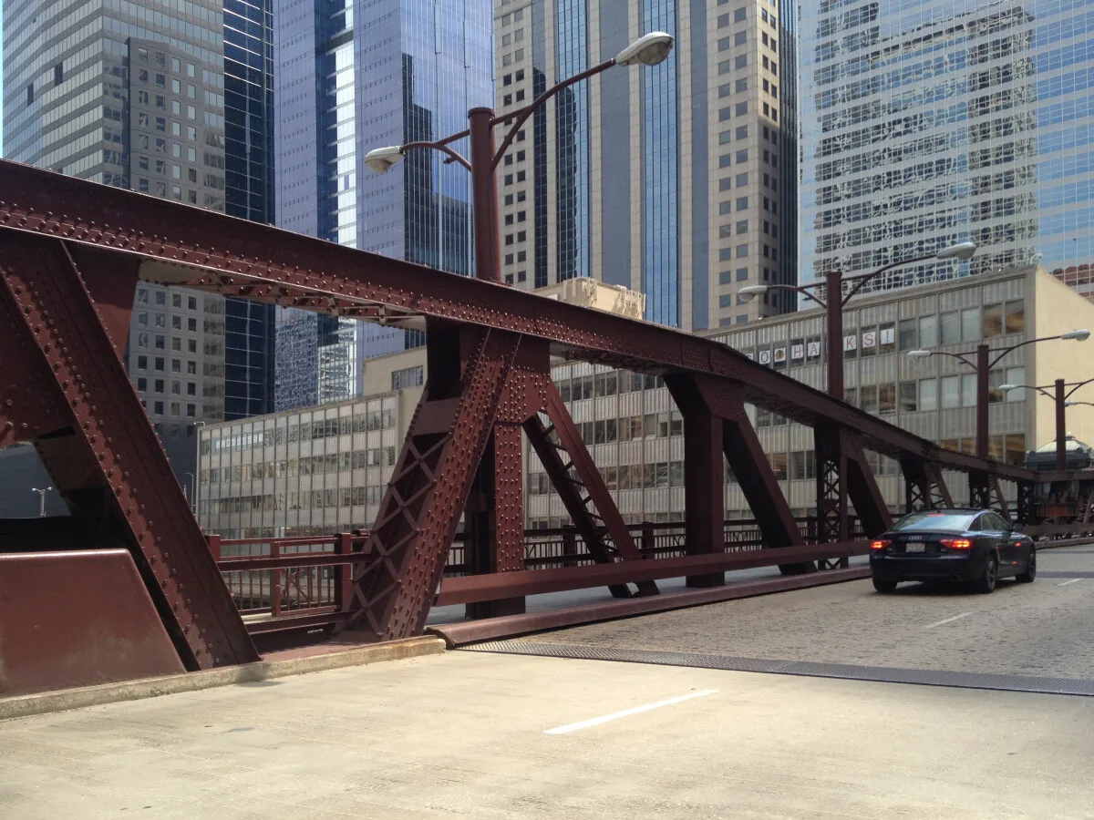 Photo 284-728-381