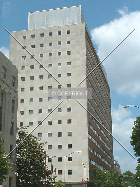 Photo 284-830-476