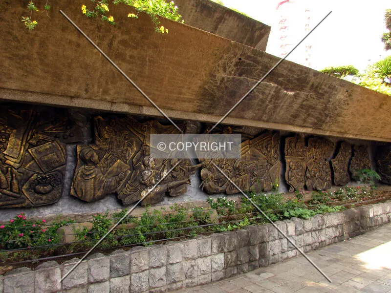 Photo 287-235-334