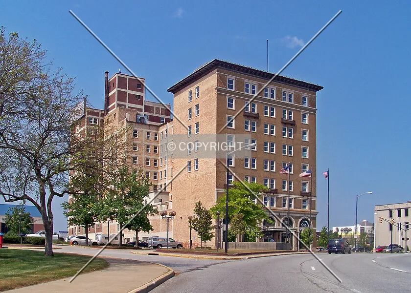 Photo 287-660-982