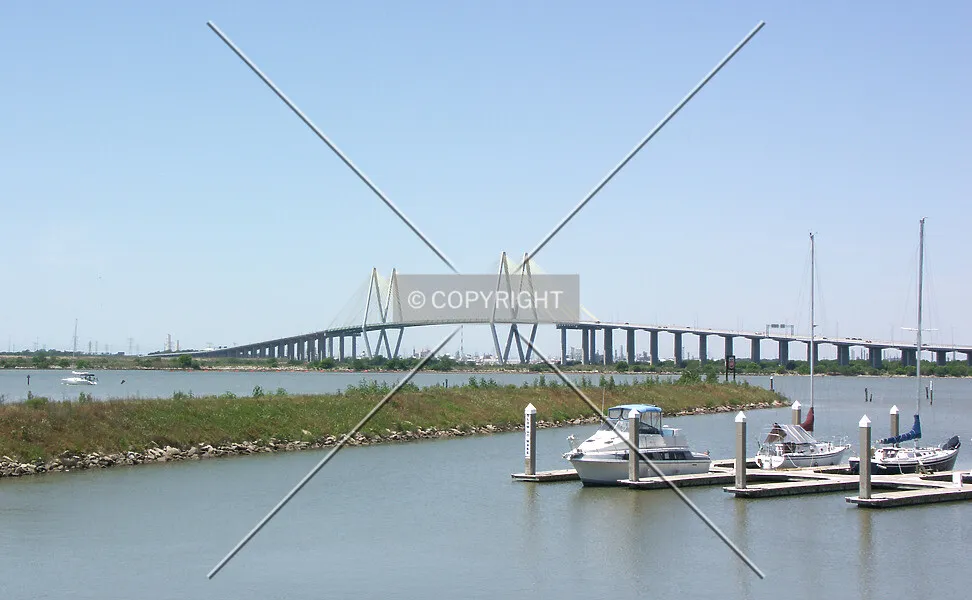 Fred Hartman Bridge