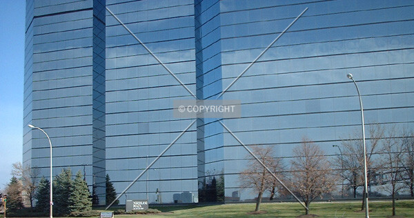 France Avenue facade, ground level