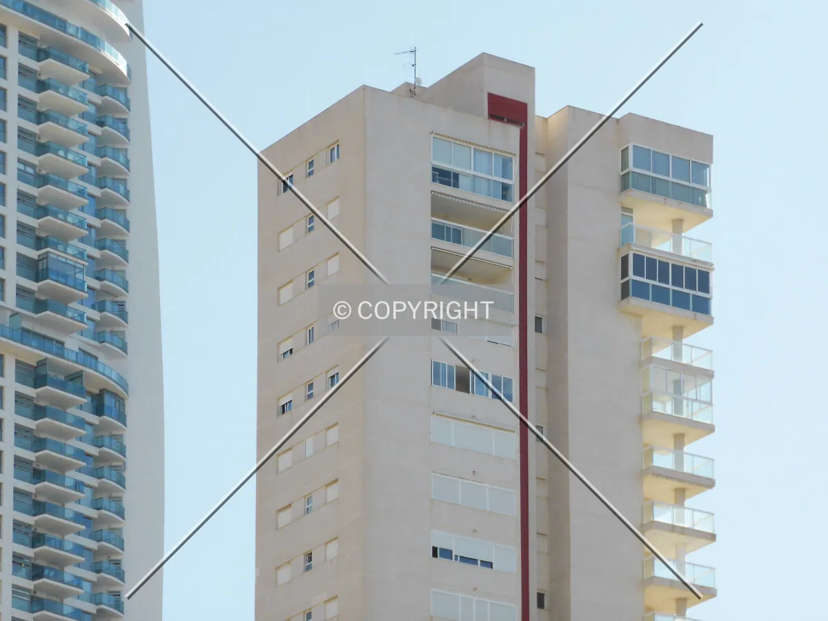 Photo 291-414-493