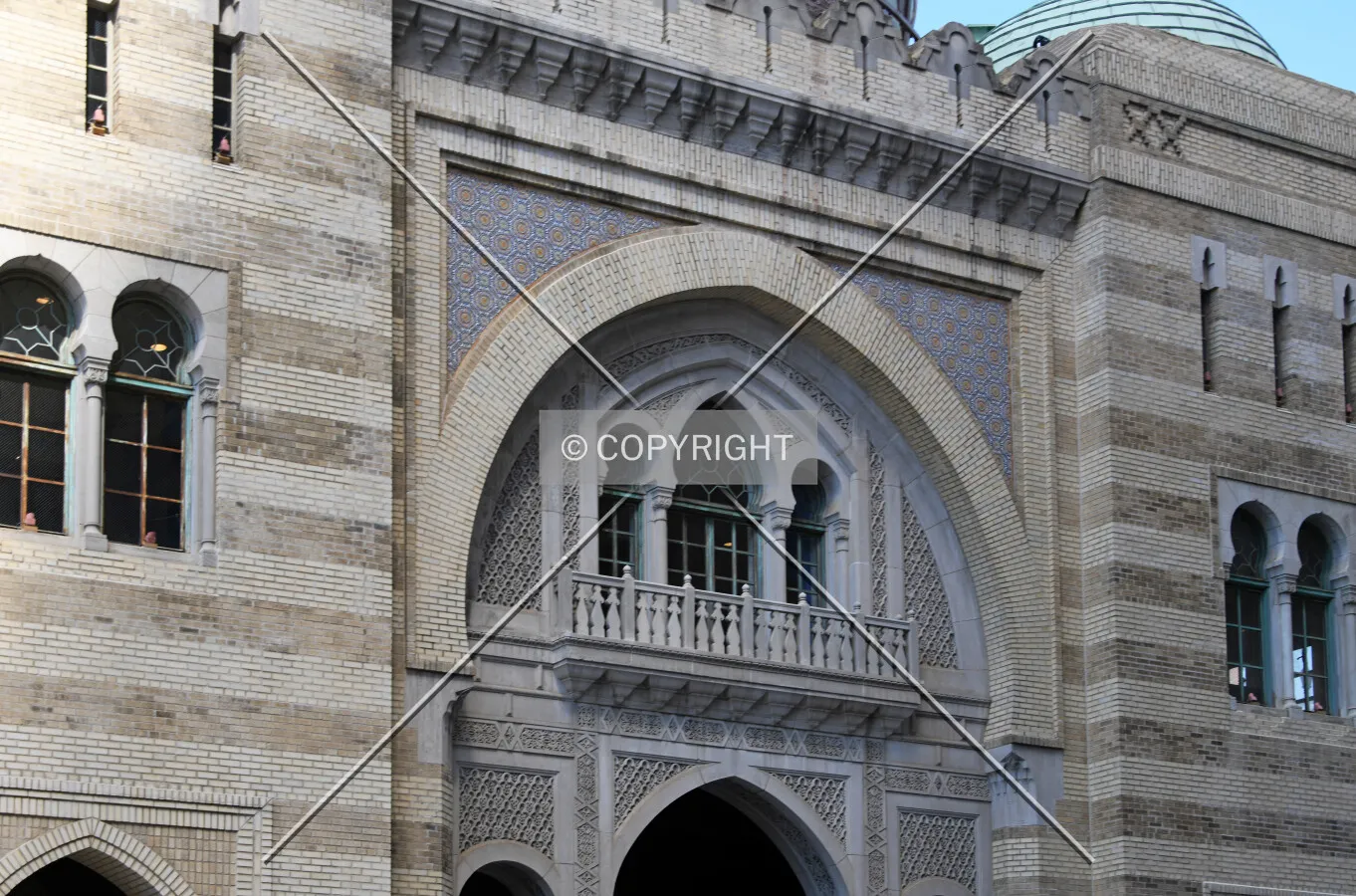 Photo 292-352-738