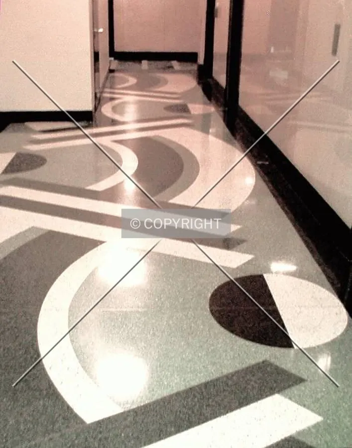 Hallway floor, level 2