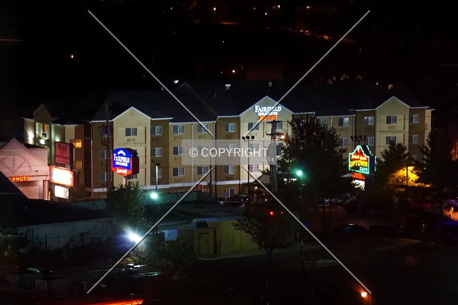Photo 293-673-320