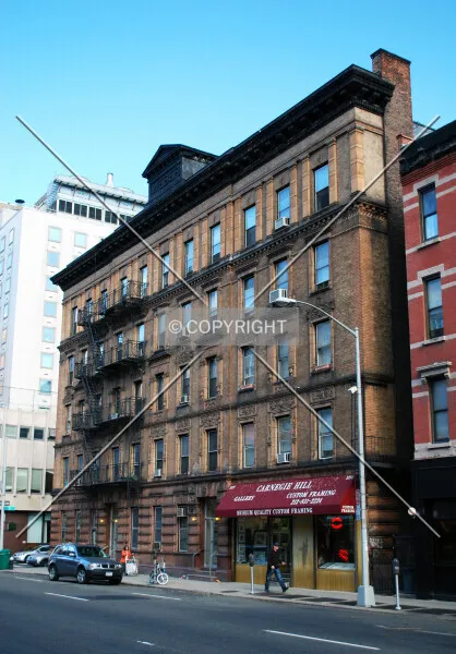 Photo 294-734-701