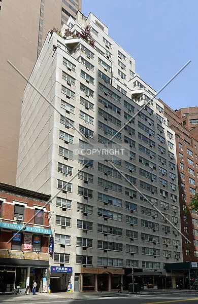 Photo 294-967-940
