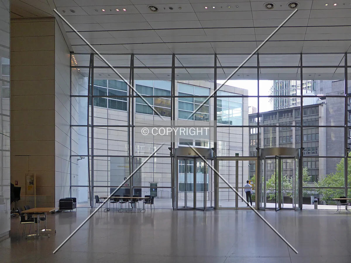 The lobby at Große Gallusstraße entrance
