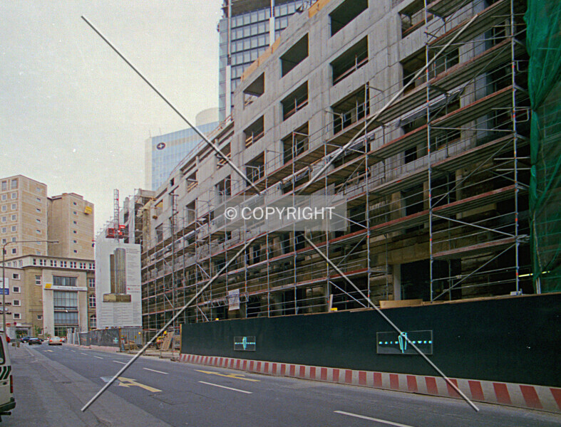 Photo 295-120-397