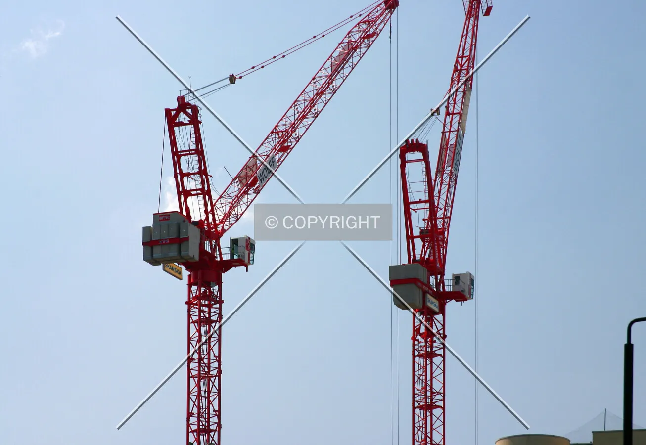 View southwest of the cranes from Warwick Avenue