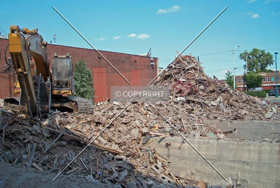 Photo 295-869-038