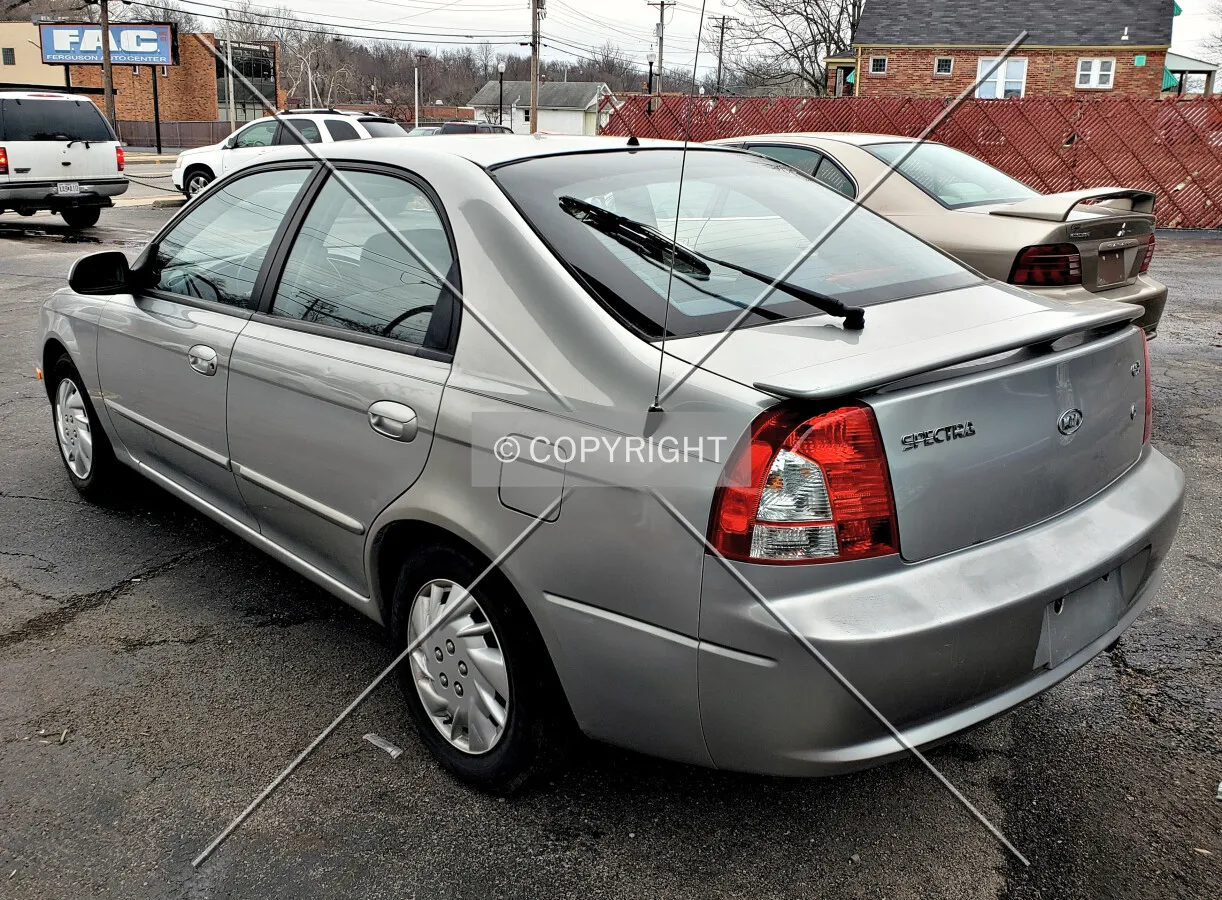 Photo 296-677-907