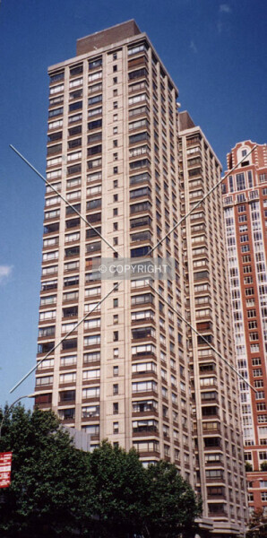 Photo 298-194-698