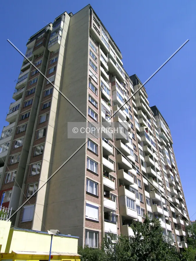 Photo 298-353-637