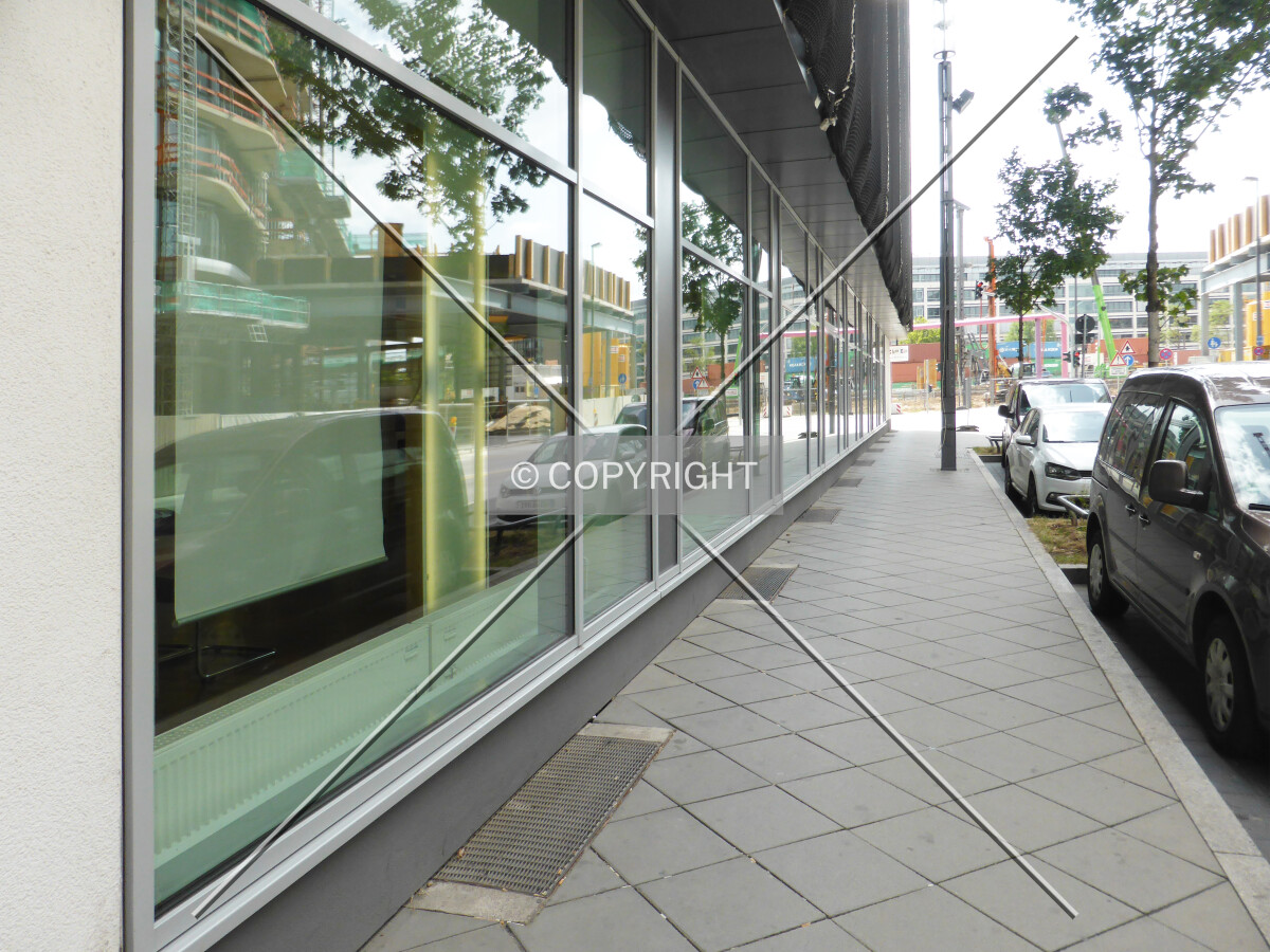 Photo 298-676-986