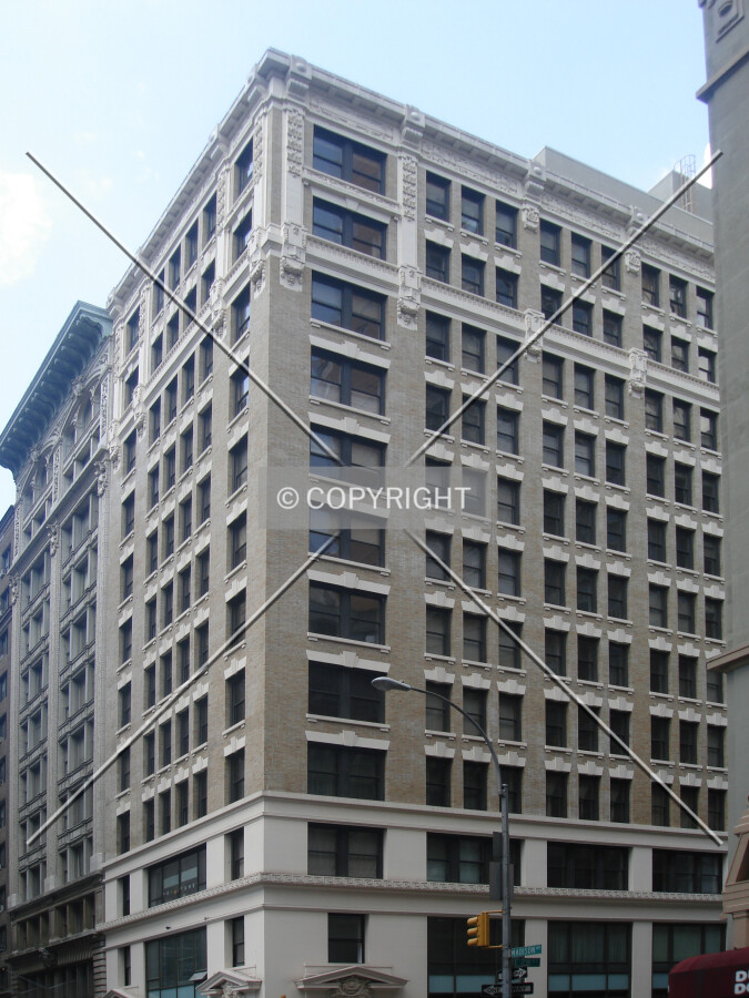 Photo 299-244-452