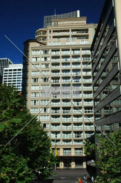 Photo 299-389-275