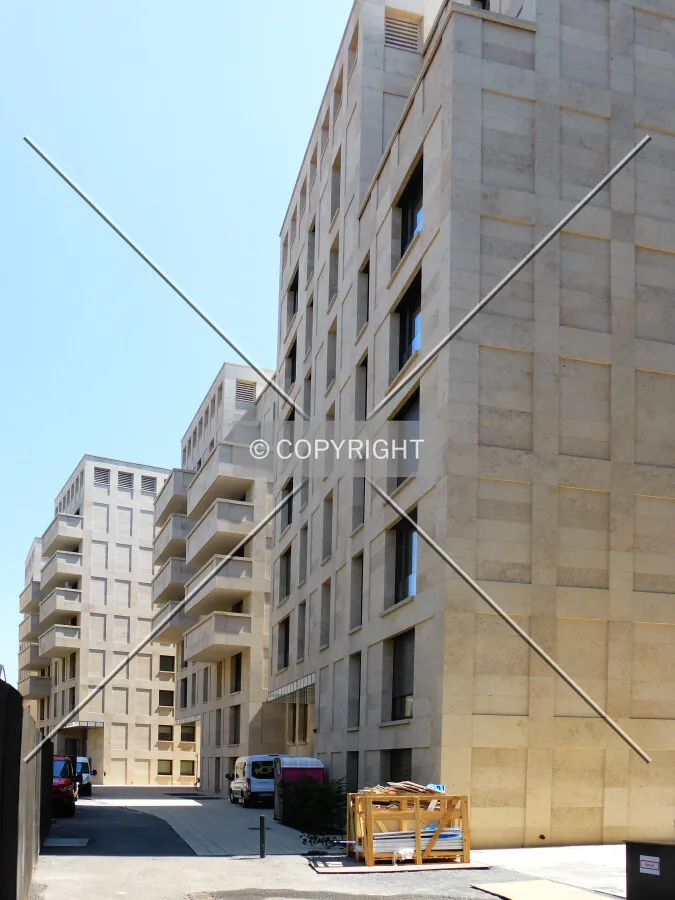 Photo 299-430-744