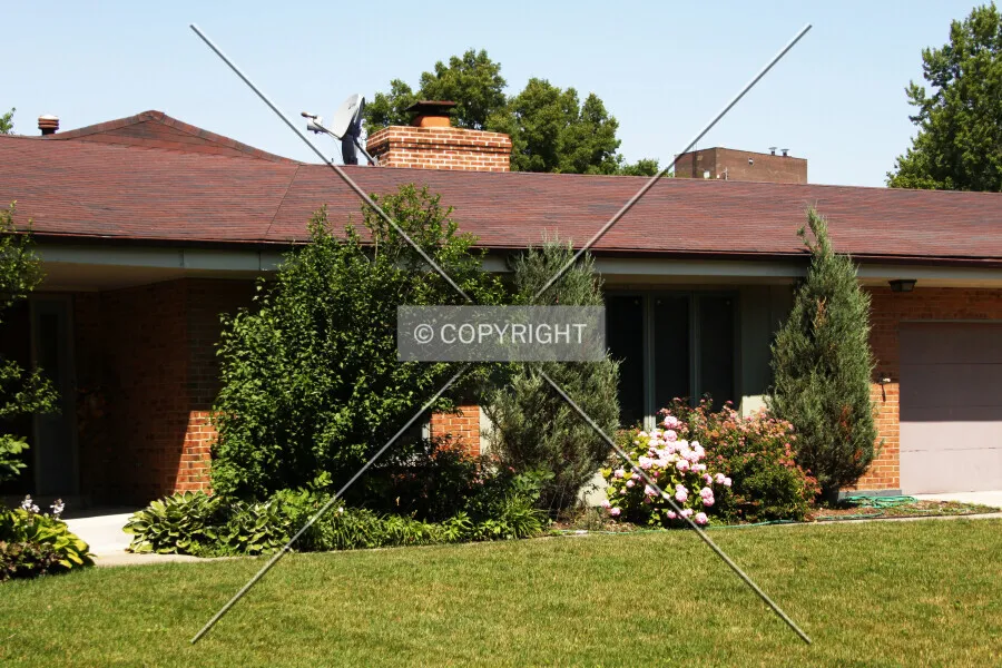 Photo 299-558-384