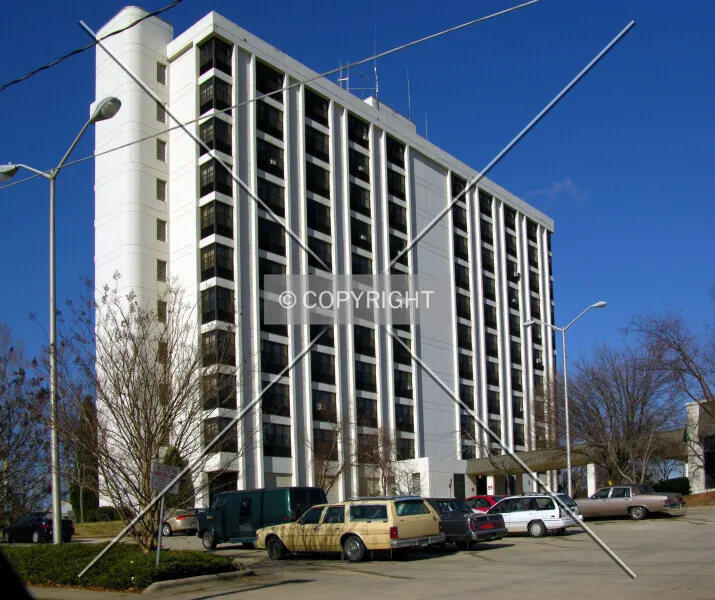 Photo 299-792-367