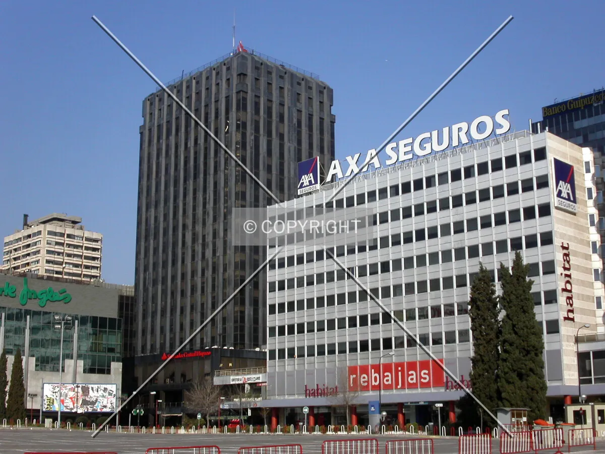The building is surrounded from others of the AZCA's office complex