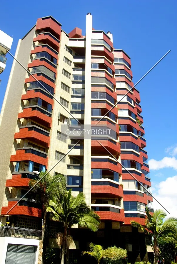 Looking up from across Desembargador Vieira Pires Street