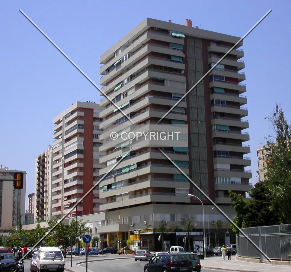 The complex as seen from Alameda Street