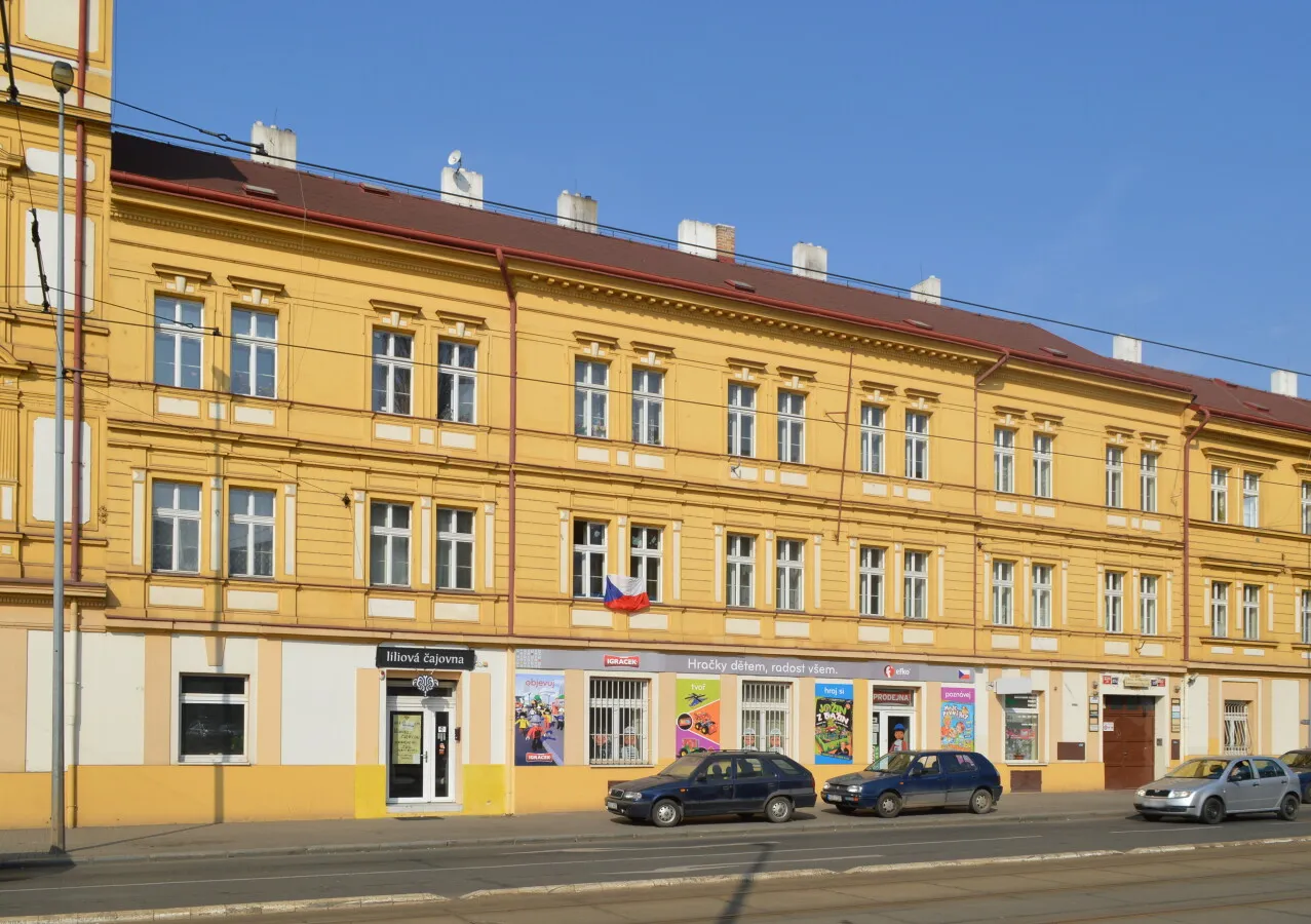 Photo 302-066-398