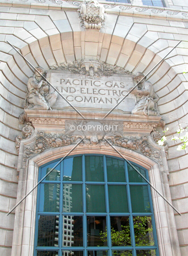 Entry arch with P G & E spelled out