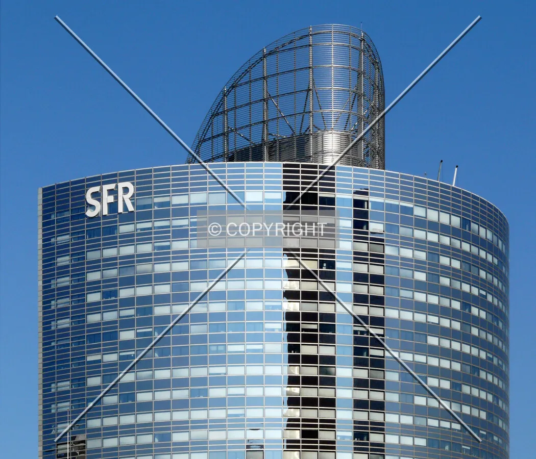 Top floors, with Tour T1 in the background