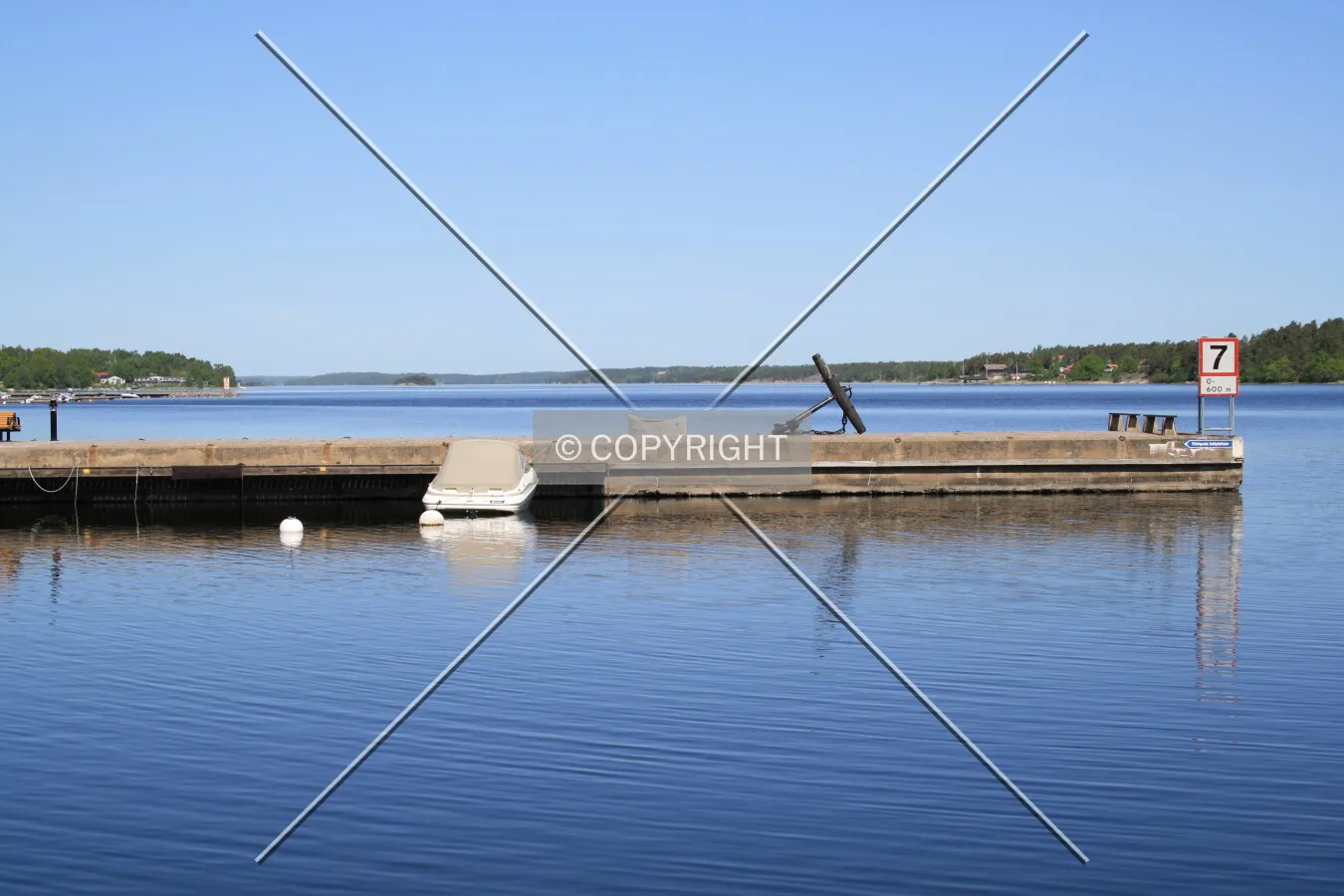 A concrete pier in Västervik