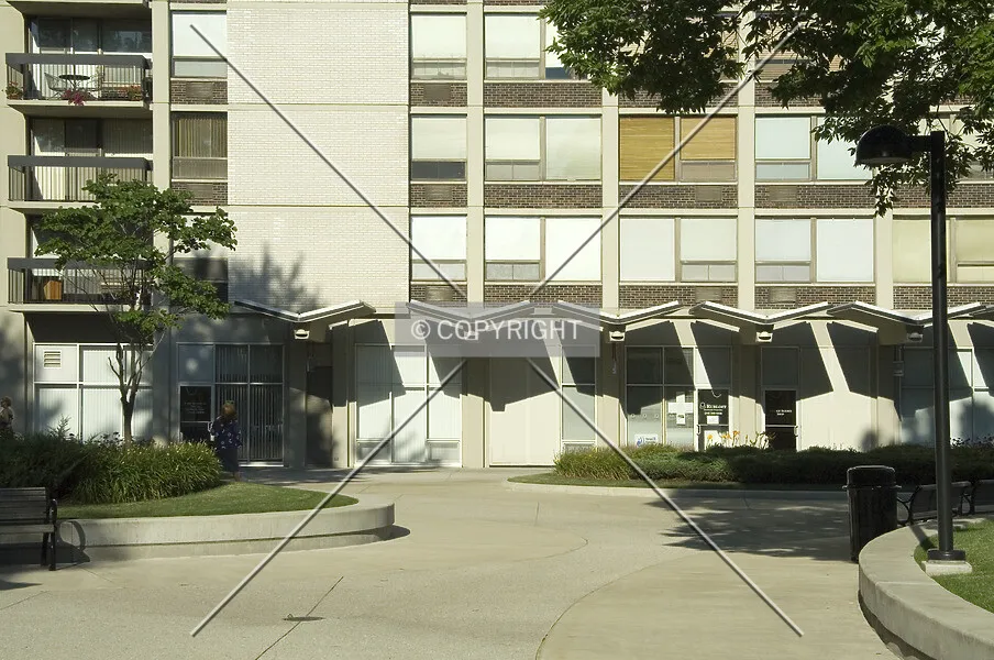 Photo 305-195-750