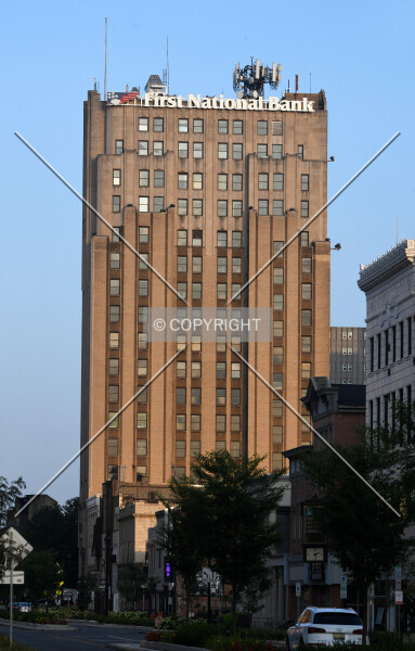 Photo 306-201-680